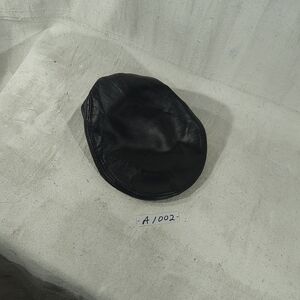 Source Unknown Black Leather Cap
